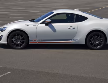 Toyota GT86 "Blanco" [UK-spec] '2015