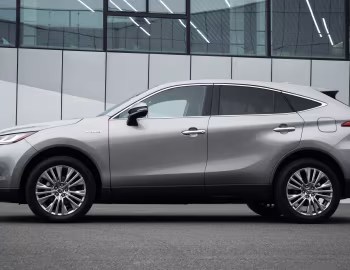 Toyota Harrier Hybrid [China] '2021–pr.