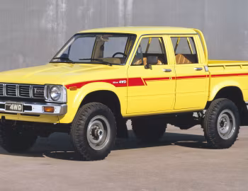 Toyota HI-LUX 4WD Double Cab [Worldwide] (RN46) '1980–81