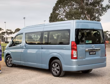 Toyota Hiace Commuter GL [Australia] '2019–pr.