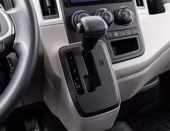 Interior Toyota Hiace Furgão [Brazil] '2026