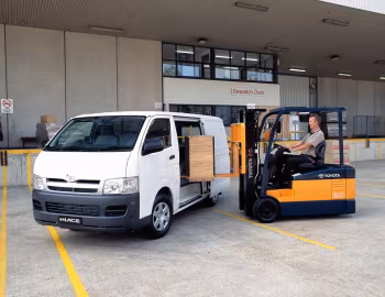 Toyota Hiace LWB Van [Australia] '2004–10