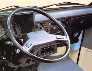 Interior Toyota Hiace Truck [EU-spec] '1977–83