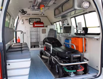 Interior Toyota Hiace Van Hi-Roof Märks Ambulance [Pakistan] '2010–13