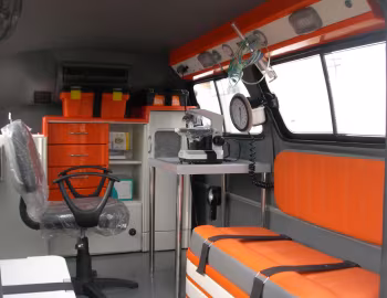 Interior Toyota Hiace Van Standard Roof Märks Ambulance [Pakistan] '2010–13