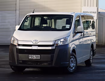 Toyota Hiace ZR Cargo Van Barn Door [New Zealand] '2023–pr.