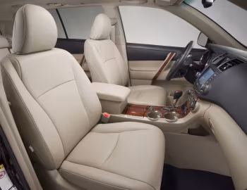 Interior 2011–13 Toyota Highlander [North America] (XU40) '2010–13