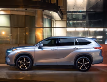 Toyota Highlander Hybrid AWD-i [EU-spec] '2020–pr.
