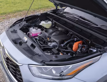 Bajo el capó Toyota Highlander Hybrid AWD-i [UK-spec] '2021–pr.