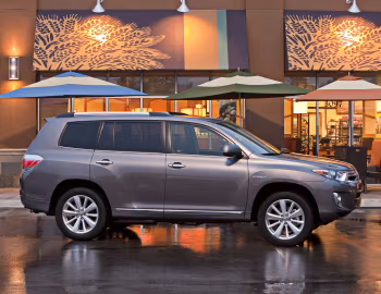 2011–13 Toyota Highlander Hybrid [North America] (MHU48) '2010–13