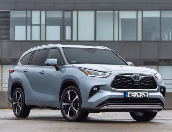 Toyota Highlander Hybrid AWD-i [EU-spec] '2020–pr.