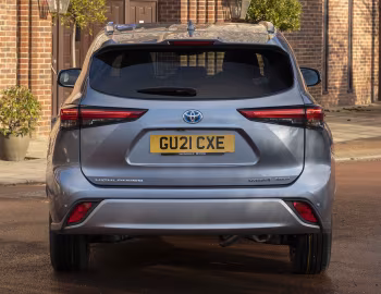 Toyota Highlander Hybrid AWD-i [UK-spec] '2021–pr.