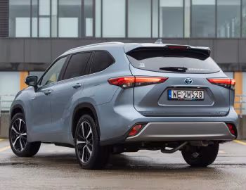 Toyota Highlander Hybrid AWD-i [EU-spec] '2020–pr.