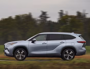 Toyota Highlander Hybrid AWD-i [EU-spec] '2020–pr.