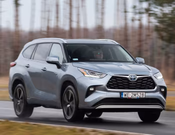 Toyota Highlander Hybrid AWD-i [EU-spec] '2020–pr.