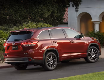 2017–19 Toyota Highlander SE [North America] (XU50) '2016–19
