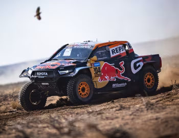 Toyota GR DKR Hilux Evo '2025