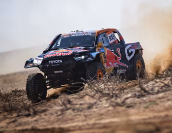 Toyota GR DKR Hilux Evo '2025