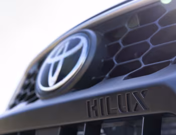 Toyota Hilux SR5 4×4 Double Cab [Australia] '2024–25