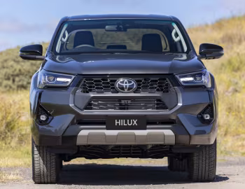 Toyota Hilux SR5 4×4 Double Cab [Australia] '2024–25