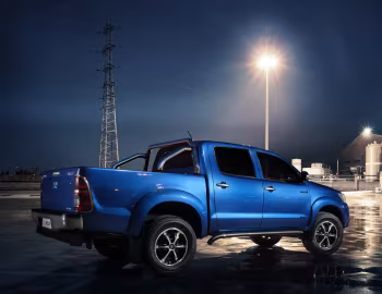 Toyota Hilux Invincible Double Cab '2013–15