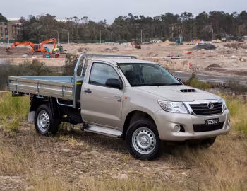 Toyota Hilux SR Single Cab 4×4 [Australia] '2011–15