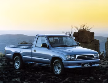 Toyota Hilux 2000 SR Single Cab [South Africa] '1997–2001