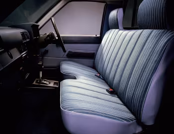 Interior Toyota HILUX 2400 Diesel Long Body Super Deluxe [Japan] (N-LN56) '11.1983–08.1986