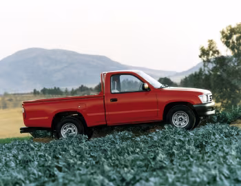 Toyota Hilux 2400D Single Cab [South Africa] '1997–2001