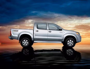 Toyota Hilux 3.0 4D Turbo Double Cab '2005–08