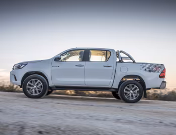 Toyota Hilux 4×4 Raider Double Cab [South Africa] '2016–18