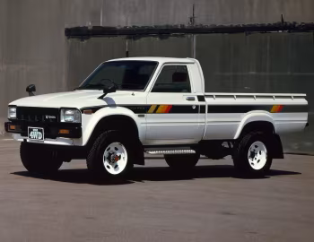 Toyota HILUX 4WD Diesel SR package Long Body [Japan] (K-LN46) '10.1981–11.1983