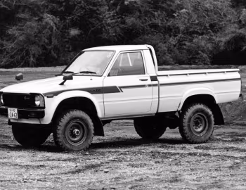 Toyota HILUX 4WD SR package [Japan] (J-RN36) '12.1979–10.1981