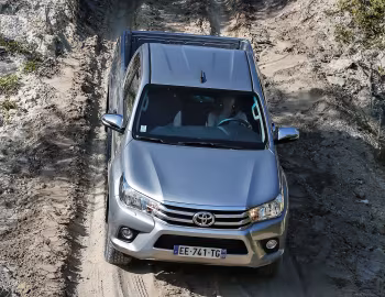 Toyota Hilux 4×4 Xtra Cab [Worldwide] '2015–20