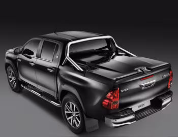 Toyota Hilux "Chrome Edition" Double Cab [France] '2018