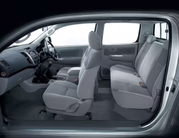 Interior Toyota Hilux Double Cab [South Africa] '2005–08