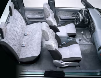 Interior Toyota Hilux Double Cab '2001–05
