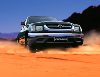 Toyota Hilux Double Cab '2001–05