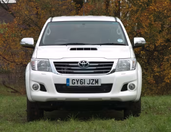 Toyota Hilux Double Cab [UK-spec] '2011–16