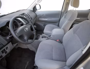 Interior Toyota Hilux Double Cab '2005–08
