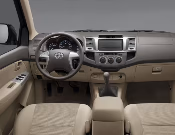Panel frontal Toyota Hilux Double Cab G-Type 4×2 '2011–12