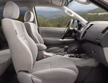 Interior Toyota Hilux Extended Cab '2008–11