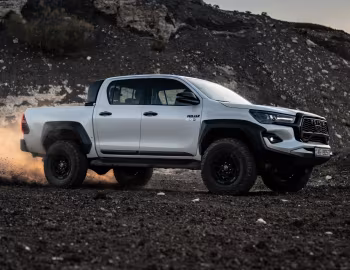 Toyota Hilux GR Sport Double Cab [Middle East] '2023–pr.