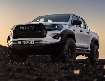 Toyota Hilux GR Sport Double Cab [Middle East] '2023–pr.