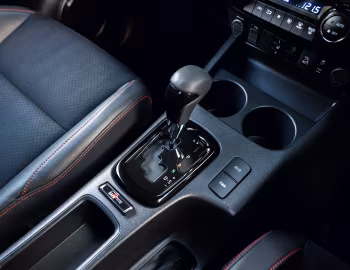 Intérieur Toyota Hilux GR Sport Double Cab [UK-spec] '2023–pr.