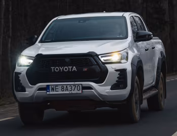 Toyota Hilux GR Sport Double Cab [Worldwide] '2022–23