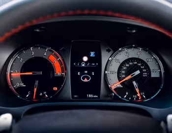 Tableau de bord Toyota Hilux GR Sport Double Cab [UK-spec] '2023–pr.
