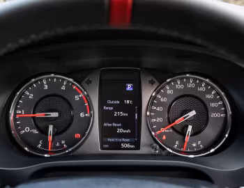 Tableau de bord Toyota Hilux GR Sport III Double Cab [South Africa] '2024–pr.