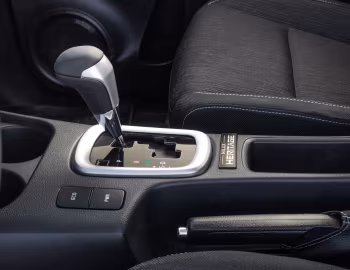 Interior Toyota Hilux "Heritage" Xtra Cab [France] '2023