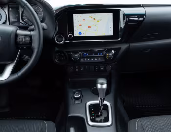 Intérieur Toyota Hilux Hybrid Double Cab [EU-spec] '2024–pr.